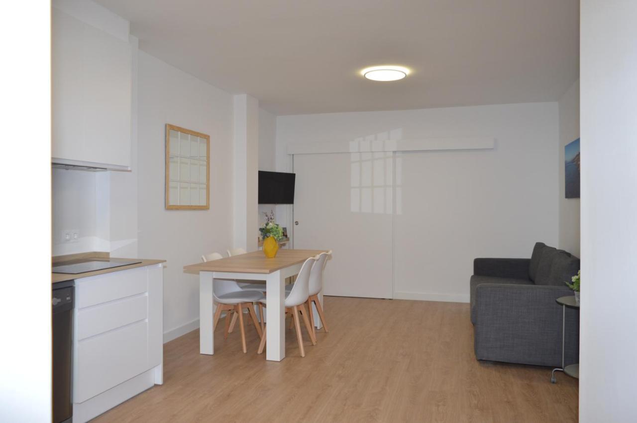 Floridos Playa Piso Reformado De 2 Habitaciones A 50M De La Playa La Cala Del Moral Bagian luar foto