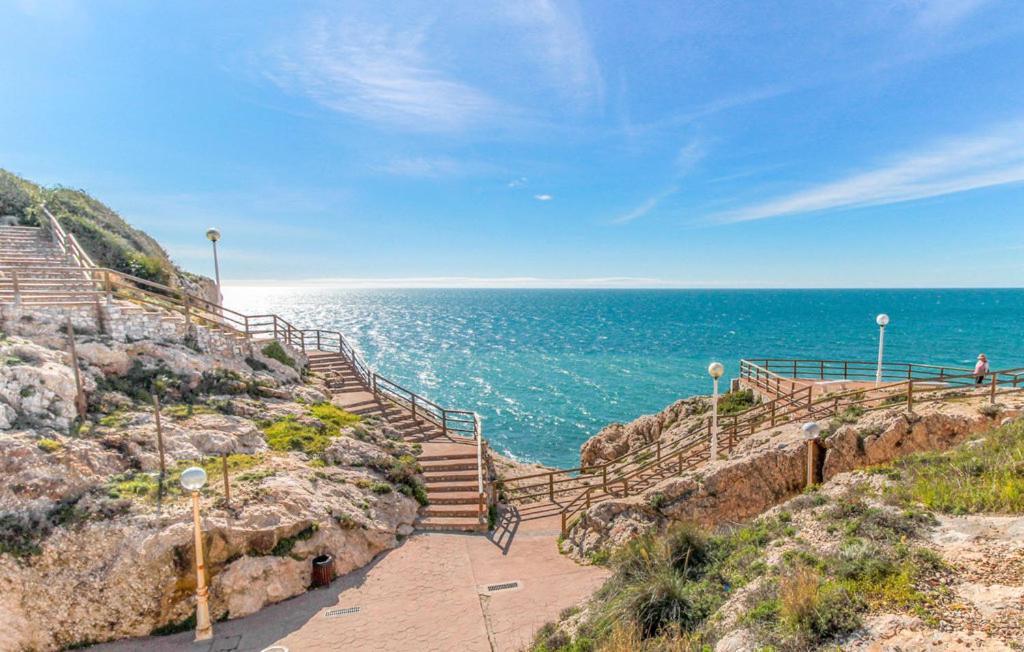 Floridos Playa Piso Reformado De 2 Habitaciones A 50M De La Playa La Cala Del Moral Bagian luar foto